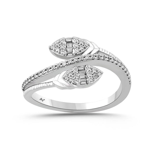 LADIES RING 0.25CT ROUND/BAGUETTE DIAMOND 14K WHITE GOLD