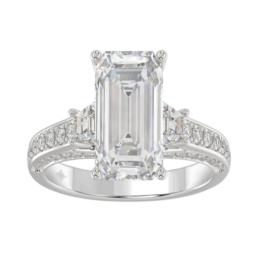 Luxury 14K White Gold Ladies Diamond Ring 4.00CT Round, Emerald & Trapezoid Diamonds with 3.00CT Emerald Center stone (Color F-G -Clarity VS1/VS2)
