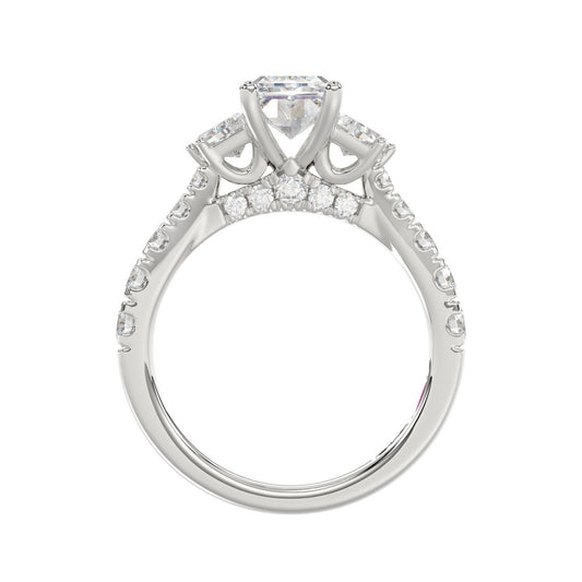 21K PLATINUM LADIES RING WITH 3 1/3CT ROUND/CUSHION/BAGUETTE DIAMONDS (CENTER STONE CUSHION DIAMOND 2CT)