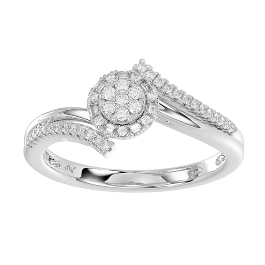 LADIES RING 0.20CT ROUND/BAGUETTE DIAMOND 14K WHITE GOLD