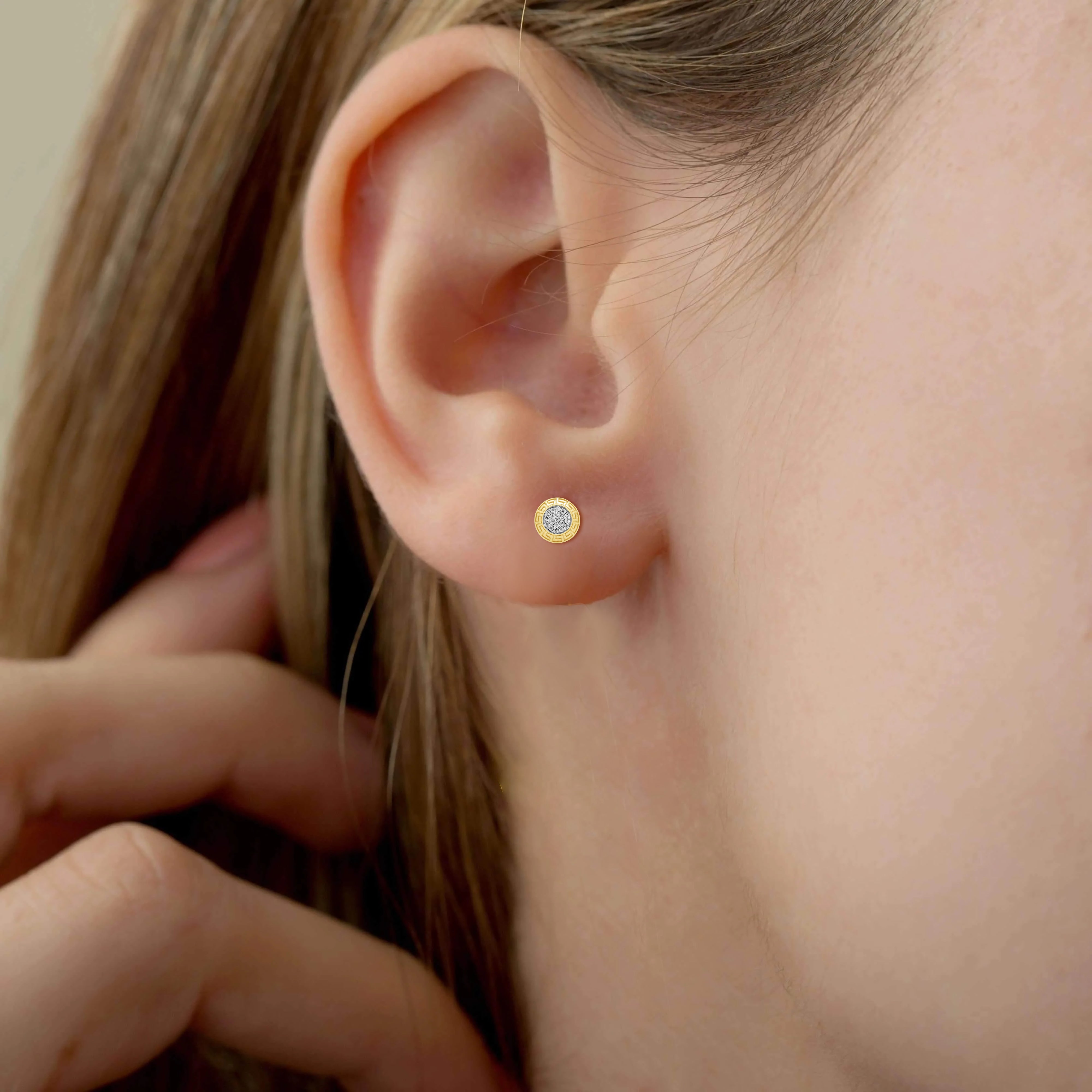 LADIES EARRINGS 0.25CT ROUND DIAMOND 10K YELLOW GOLD