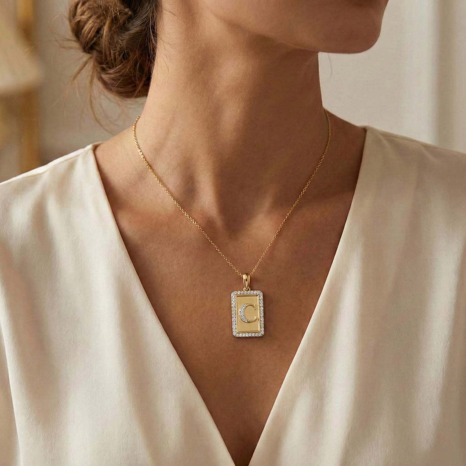 Elegant Ladies 0.20Ct Round Diamond “C Alphabet Fashion Pendant With Chain – 10K Yellow Gold